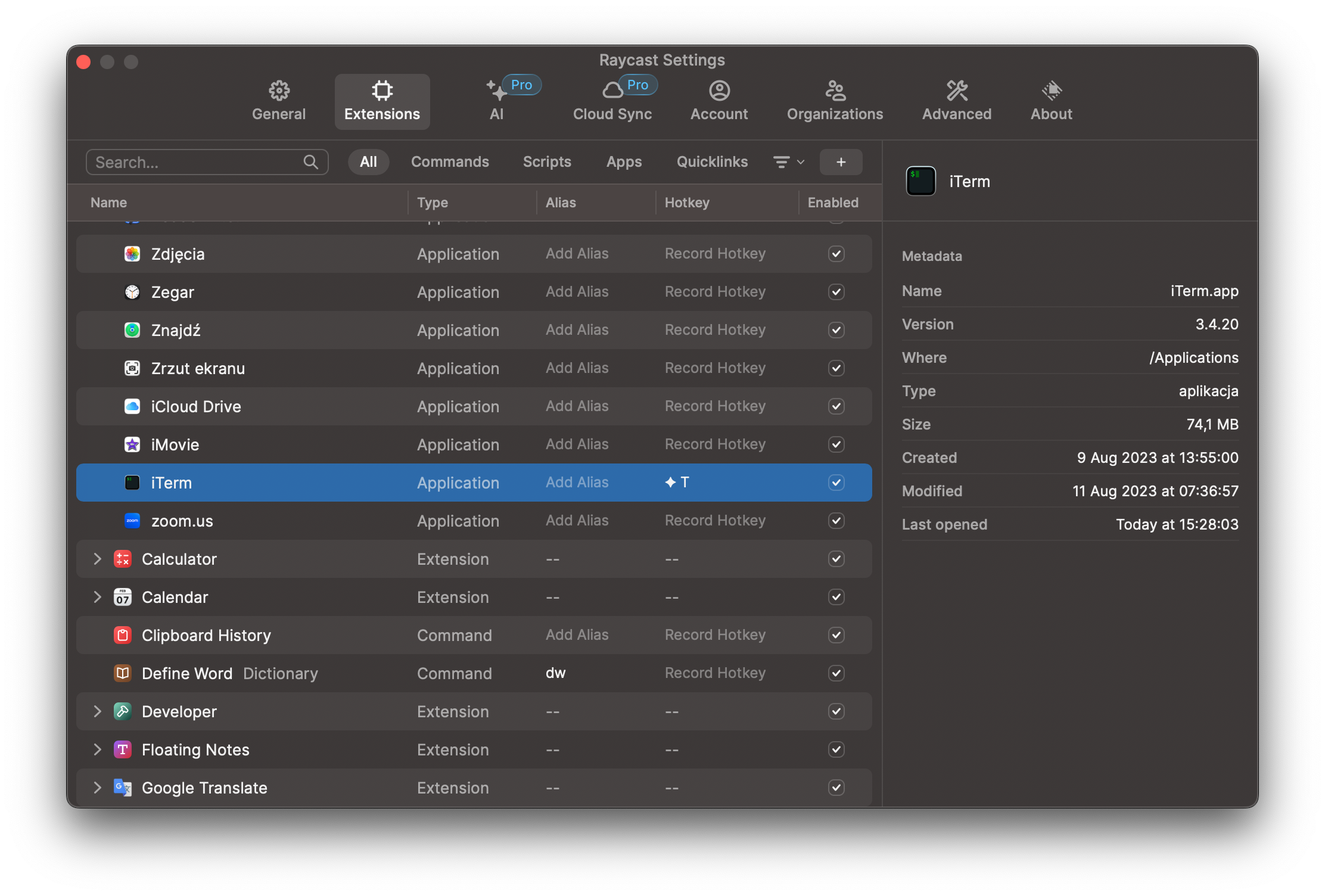 Assigning hyper key + t shortcut to access iTerm in Raycast&rsquo;s settings.